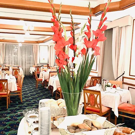 Hotel Scherer 4*